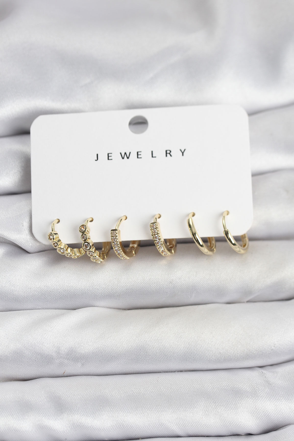 Gold Renk Pirinç Zirkon Taşlı Kadın Küpe Seti - TJ-BKP11477