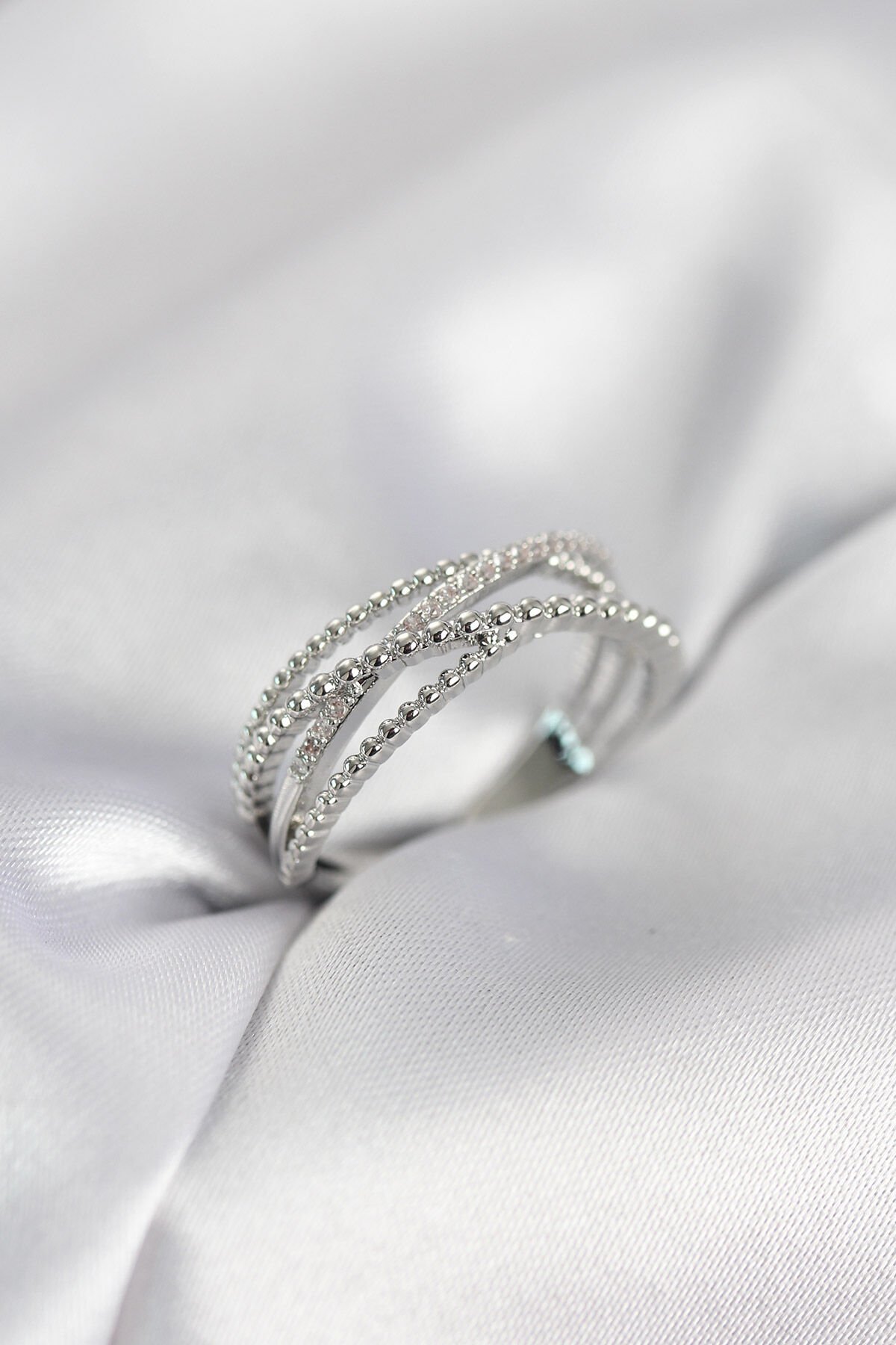 Gümüş Renk Sarmal Model Kadın Yüzük - TJ-BYK4112