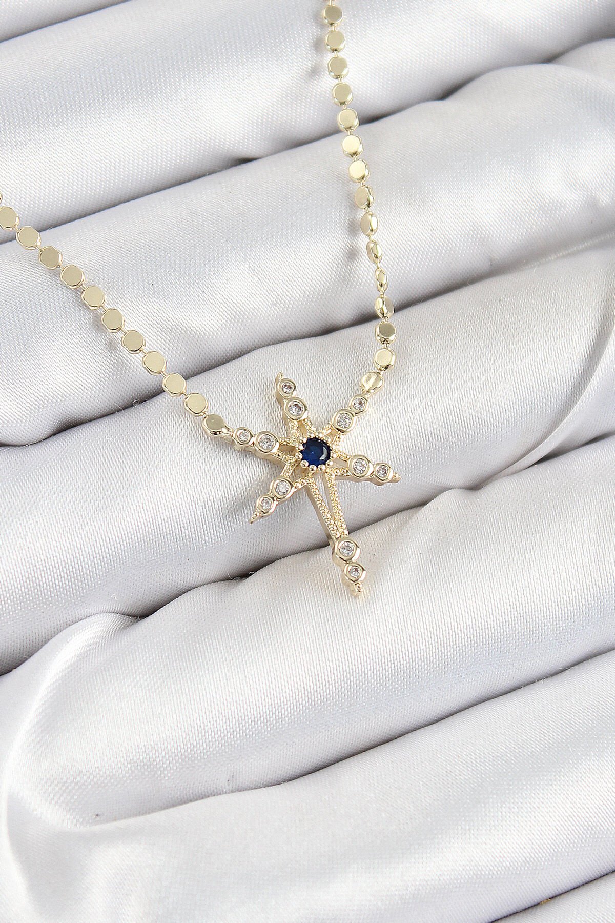 Pirinç Zirkon Taşlı Kutup Yıldızı Model Ezme Zincir Gold Renk Kadın Kolye - TJ-BKO10388