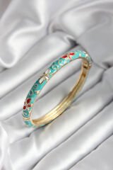 Mineli Pirinç Turkuaz Çiçek Desenli Gold Renk Kadın Kelepçe (çap 60 mm) - TJ-BB7002