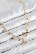 Pirinç Zirkon Taşlı Sallantılı Damla Model Gold Renk Kadın Kolye - TJ-BKO10492