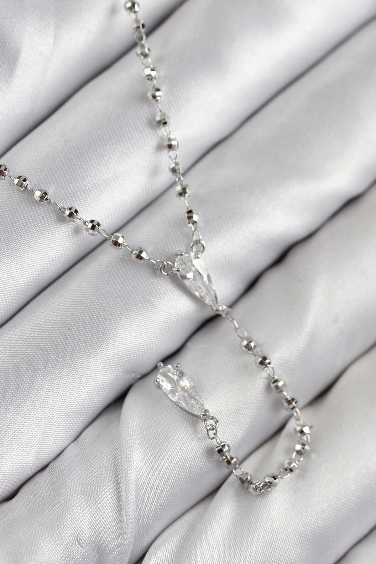 Pirinç Zirkon Taşlı Gümüş Renk Kadın Y Kolye - TJ-BKO10496