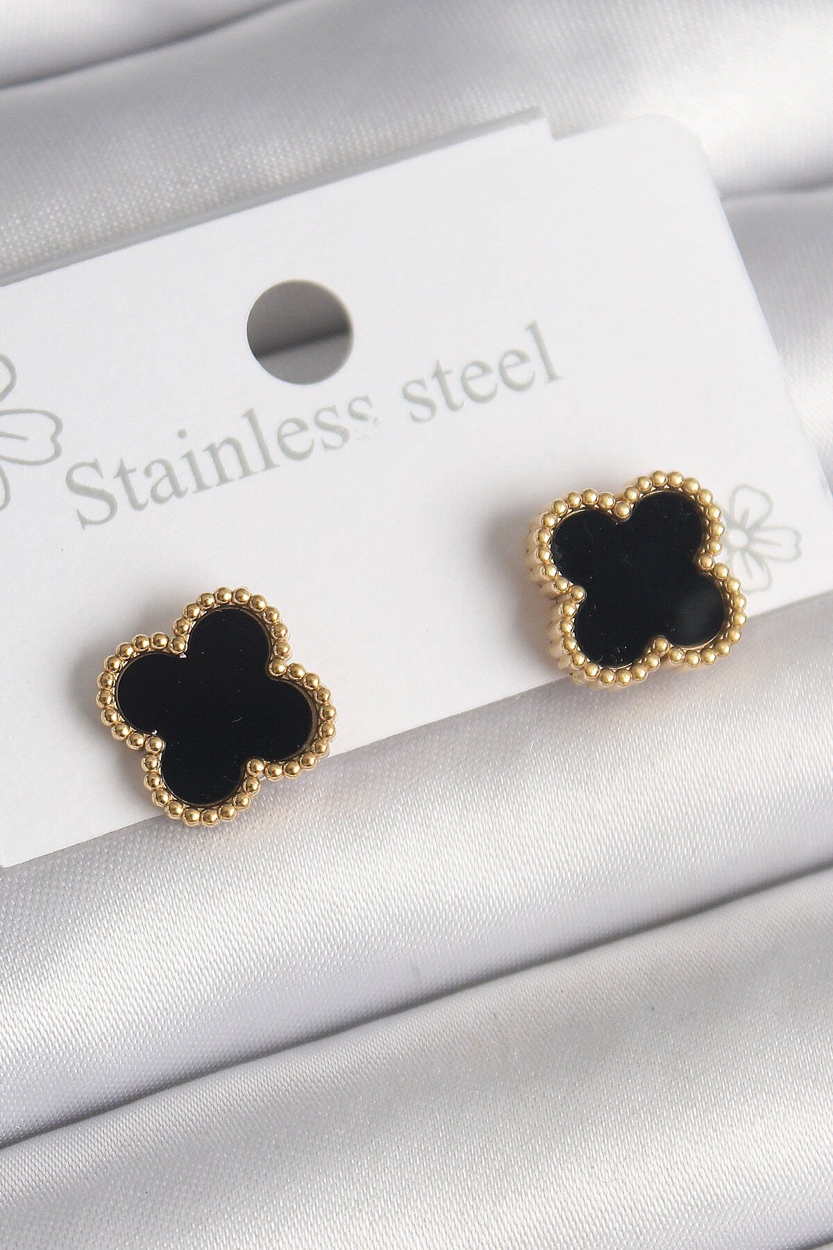 316L Çelik Gold Renk Siyah Yonca Model Kadın Küpe - TJ-BKP10199