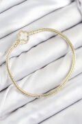 Pirinç Charm Zirkon Taşlı Yonca Model Gold Renk Kadın Bileklik - TJ-BB7805