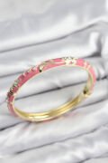Mineli Pirinç Zirkon Taşlı Pembe Çiçek Motifli Gold Kadın Kelepçe - TJ-BB7626