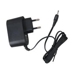 5 VOLT - 2 AMPER 2.5*0.7 İNCE UÇ YERLİ ÜRETİM PRİZ TİPİ TABLET PC ADAPTÖRÜ (4944)