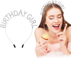 Kristal Taşlı Gümüş Birthday Girl Yazılı Doğum Günü Parti Tacı 19x11 cm (4944)