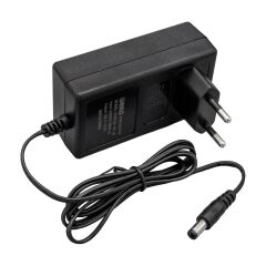 18 VOLT - 1 AMPER 5.5*2.5 UÇLU YERLİ ÜRETİM PRİZ TİPİ ADAPTÖR (4944)